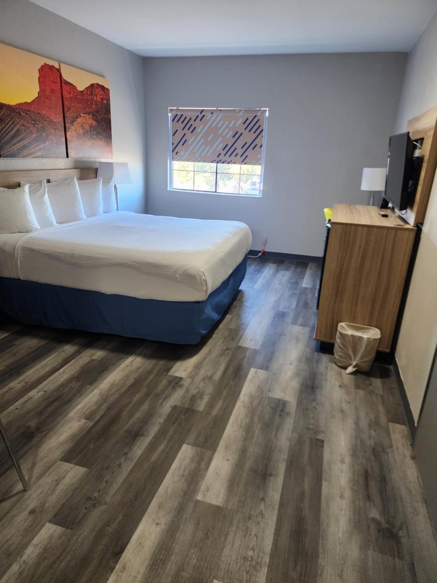 Days Inn & Suites By Wyndham Tucson/Marana Room photo